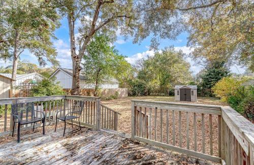 North Charleston Casa | Anchors Away in Park Circle with King Suite
