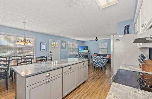 El Centro Beach Casa | Anchors Away - Private Pool, Seasonal Hot Tub, Game Room, Walk to Beach, Pets OK