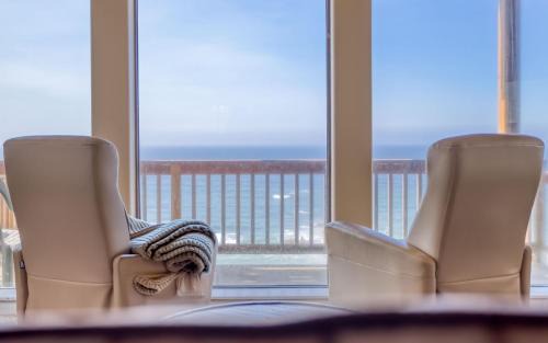 Nelscott Casa | Anchors Aweigh
