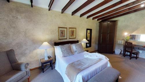Potchefstroom Casa | Ancient Emperor Guest Estate