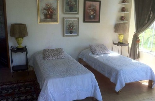 Clermont-l'Herault Otro | Ancient Manor House in Tiny Hamlet 1km from Rural Town