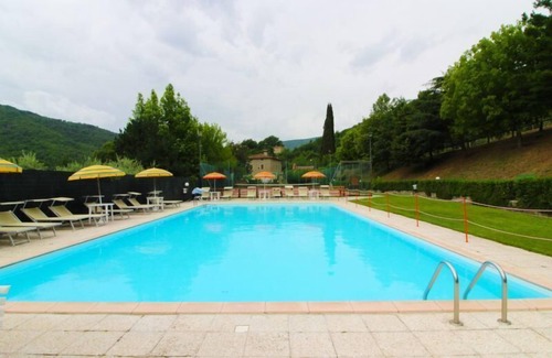 Bivio Lugnano Villa | Parte de una antigua casa de campo de piedra con jardín privado y piscina privada. Excelente relación calidad