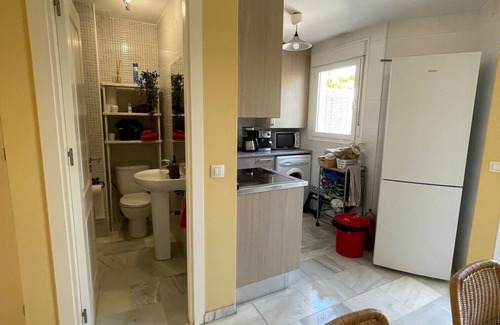 Rota Casa | Andalusische Traumreihenhaus mit 3 Terrasen Neben Golfplatz in Costa Ballena ,