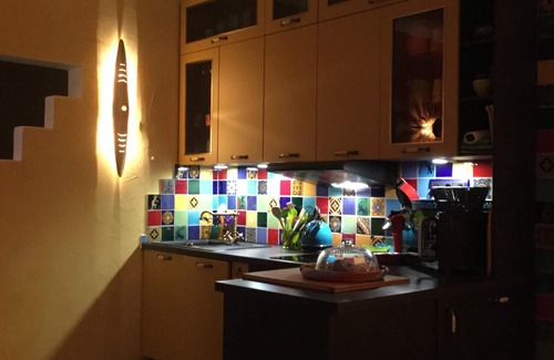 Velsstraße Apartamento | ANDERS vive en Bochum: el apartamento de vacaciones para dos, lleno de color y luz