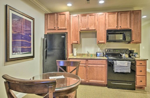 Spring Lake Condominio | ¡NUEVO! Spring Lake Anderson Club Condo con acceso a la piscina