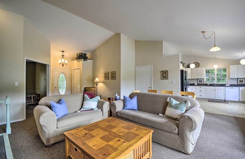 Anderson Island Casa | Anderson Island Home w / Lakefront Deck, muelle y canoa