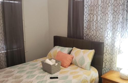 Montego Bay Casa | Andeve's quiet, private room with fully equipped shared space !home away from home