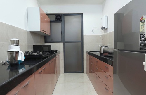 Vile Parle Casa | Andheri 2 BHK – Prime Location for Corporate Stays