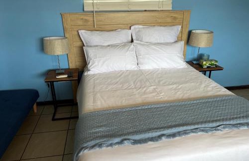 Bluff Casa | Andora Inn Bed and Breakfast