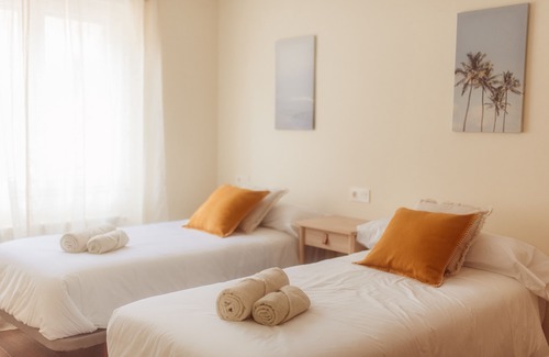 Distrito Oeste Apartamento | Callao3gijon Alquiler Vacacional, 4 personas