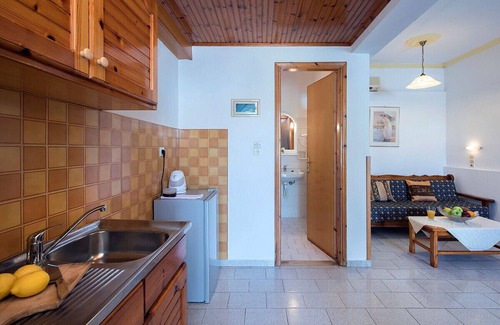 Petaleia Apartamento | Andreas Complex Studio
