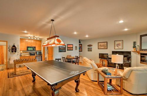 Andrews Casa | Andrews Cabin with Game Room and Covered Porch!