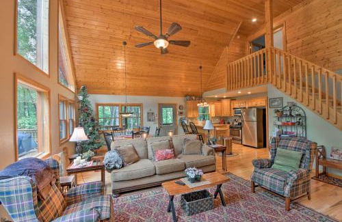 Andrews Casa | Andrews Cabin with Game Room and Covered Porch!