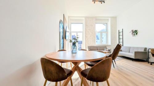 Kaiserslautern Apartamento | ANDRISS - Stilvolle Lofts & Penthouses - Premium Wohnen mit Parkplatz & Workstations