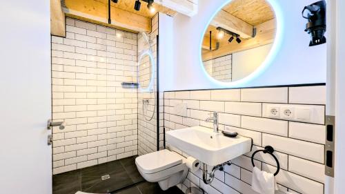 Kaiserslautern Apartamento | ANDRISS - Stilvolle Lofts & Penthouses - Premium Wohnen mit Parkplatz & Workstations