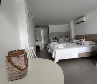 Vlicho Apartamento | Andromeda Seaside Apartments