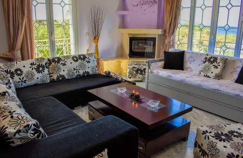 Neromilos Casa | ANEMOS HOLIDAYS HOUSE