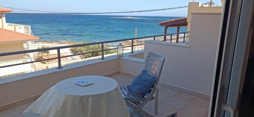 Spata-Artemida Casa | ANEMOS SURF VIEw