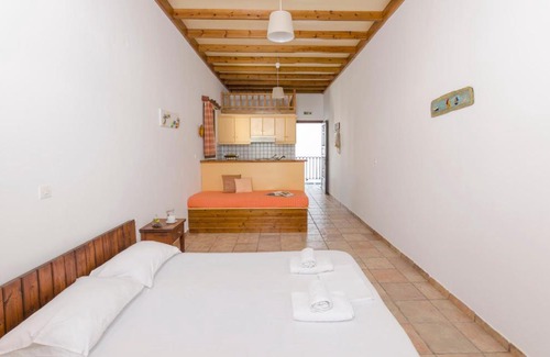 Astypalaia Apartamento | Anemosyris Studios