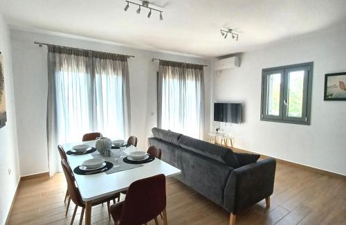 Evgiros Apartamento | Anesi View Apartment