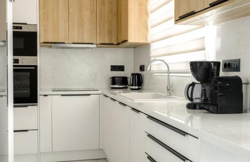 Gaitanion Apartamento | Anesis Deluxe Apartment 2