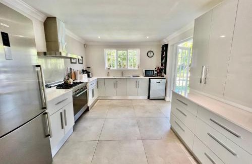 Stellenbosch Villa | Anesta House
