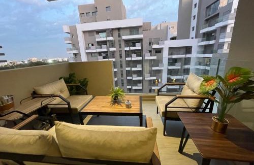 Casablanca Apartamento | Anfa Park luxury accommodation with pool view and a balcony