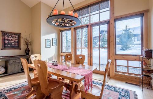 Elkhorn Village Apartamento | Angani Way Townhome 102