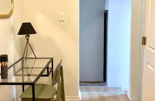 Assagay Casa | Angazi Guesthouse Unit 2 - Upmarket one bedroom apartment with pool