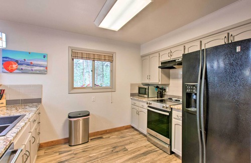 Angel Fire Cabina | Angel Fire Cabin: Hot Tub, Fire Pit & Trail Access