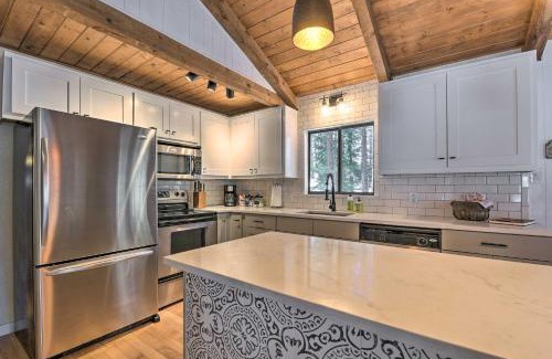 Angel Fire Casa | Angel Fire Cabin Less Than 3 Miles to Skiing, Golf and Lake