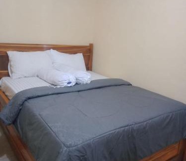 Hu'u Casa | Angel homestay and shop