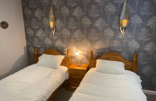 Bircotes Hotel | Angel Inn Misson