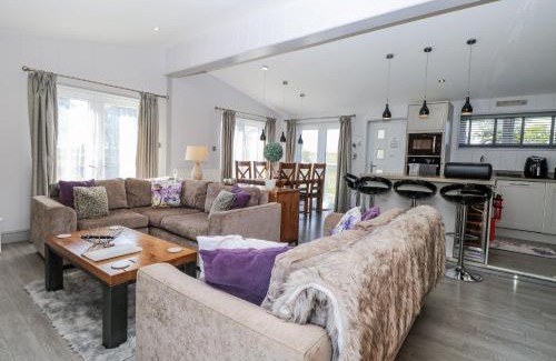 Fornham St Genevieve Casa | Angel Lodge - No 27