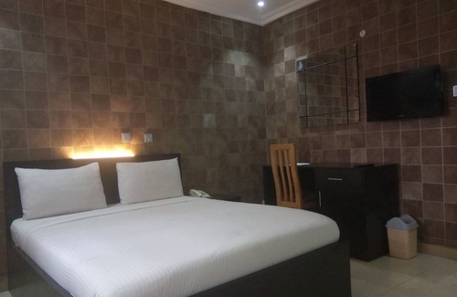 Utako Hotel | Angel Park Place Hotel
