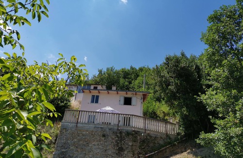Farindola Casa | La vista de Angel está en el parque nacional del Gran Sasso, y en última instancia es única.