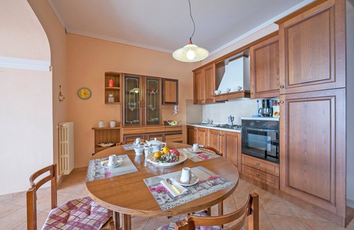 Cecina Casa | Angela -terrace & Beautiful View Lake
