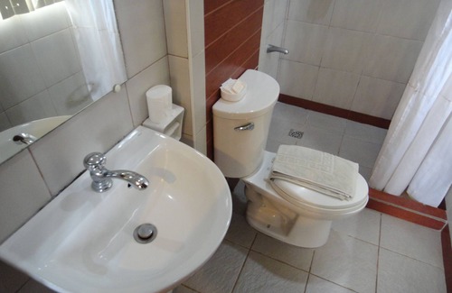 Puerto Princesa City Centre Hotel | Angelic Mansion