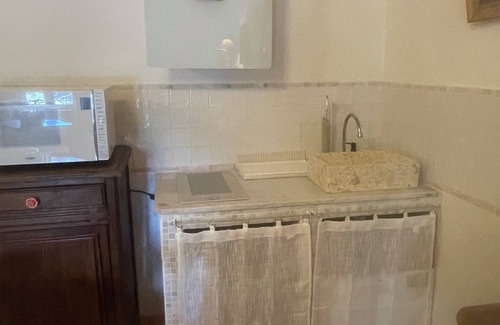 Violes Apartamento | ANGELOT apartment for 2 people on the 2nd floor pets allowed under 16 kg