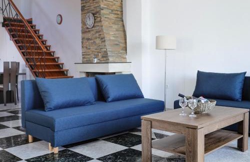 Petaloudes Casa | Angels beach house