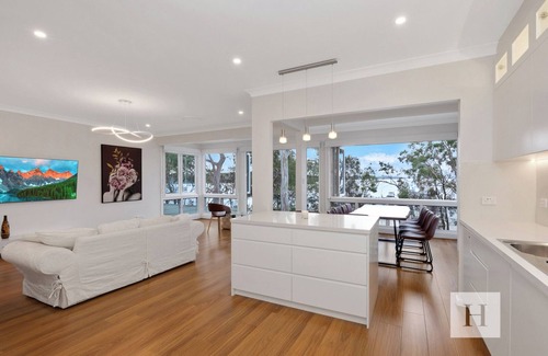 Gwandalan Casa | Angels Little Haven - Reserve Waterfront