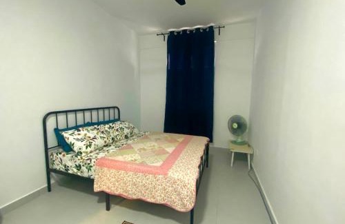 Pulai Casa | ANGGERIK LAZURI Guest House & Homestay