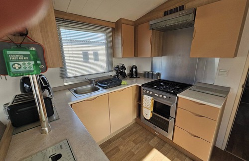 Rhyl Cabina | Angie 2 Bed Rhyl Robinhood