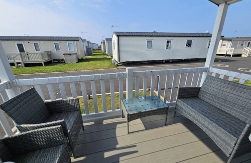 Rhyl Cabina | Angie 2 Bed Rhyl Robinhood
