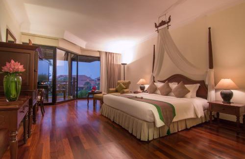 Siem Reap Complejo | Angkor Palace Suite & Villa