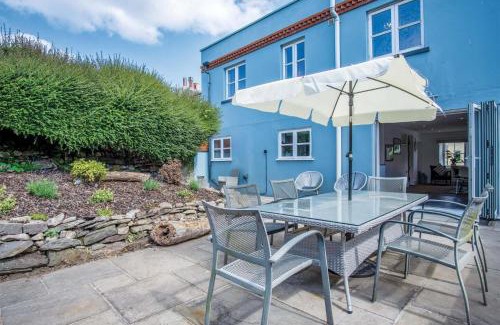 Angle Casa | Angle Adventures - 4 Bedroom Cottage - Angle