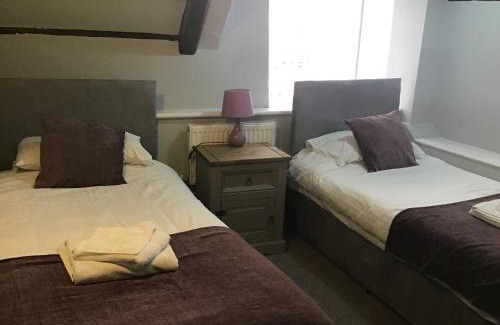 Wareham Casa | Anglebury House