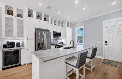 Placida Casa | Waterfront townhouse in Angler's Club