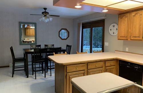 Merriweather Casa | Anglers Cove 4 Bedroom 3 Bath 333’ Frontage Lake Gogebic All Sports 4 Season