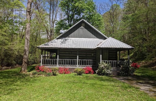 Reliance Cabina | Anglers Hideaway en el río Hiwassee